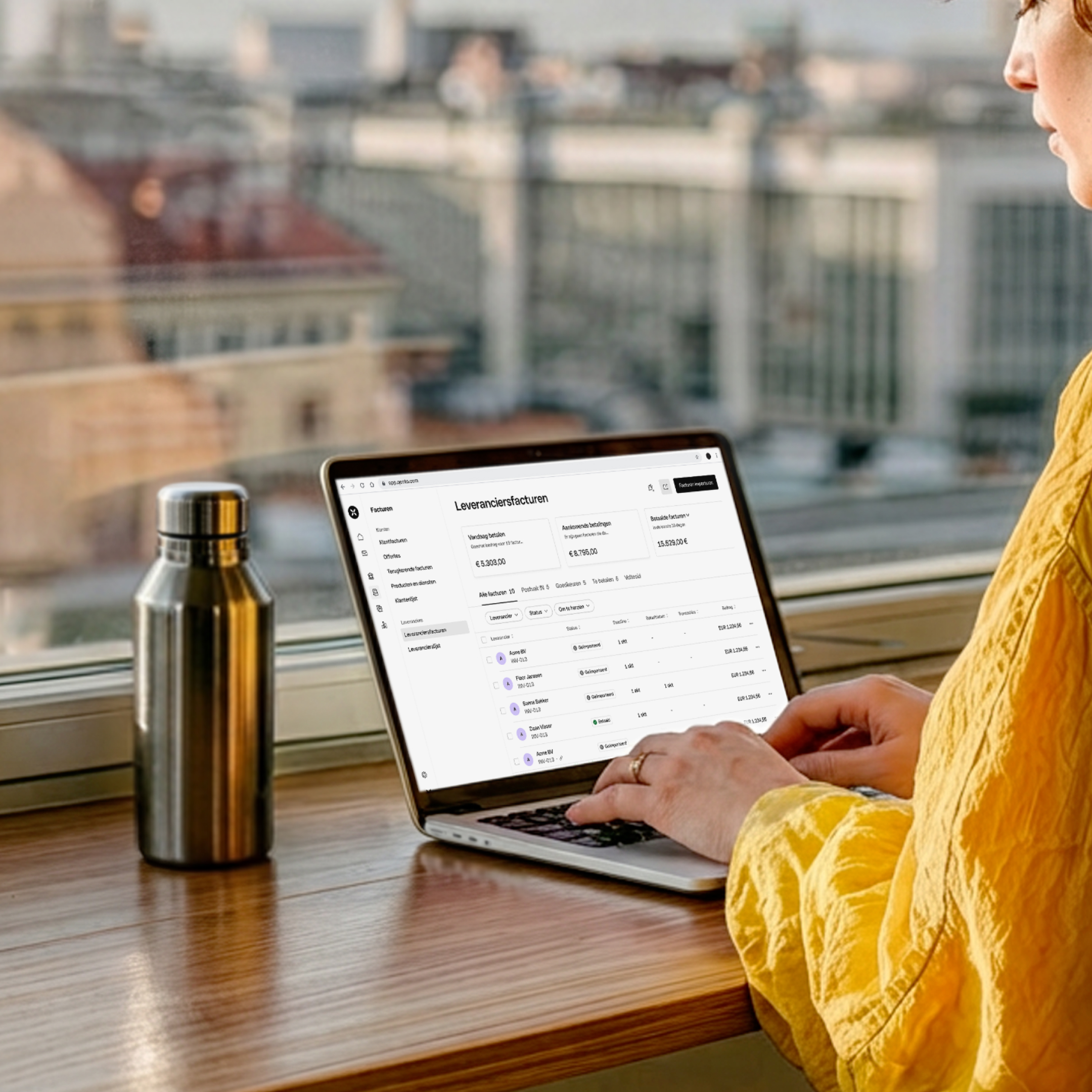 WEB NL BrandMockup Hero TopicHighlight Bento Headline Cards Tiles BM02 Supplier invoice WbRvmp